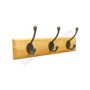 Best Selling Handmade Design Wall Mounted Pine Wood Wall Hook for Hanging Clothes Wooden Decorative Wall Hooks For Sale