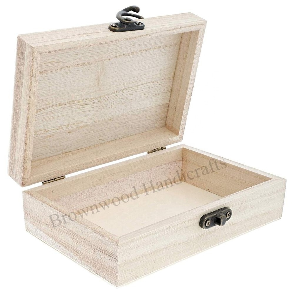 Wooden Handmade White Wash Box with Latch