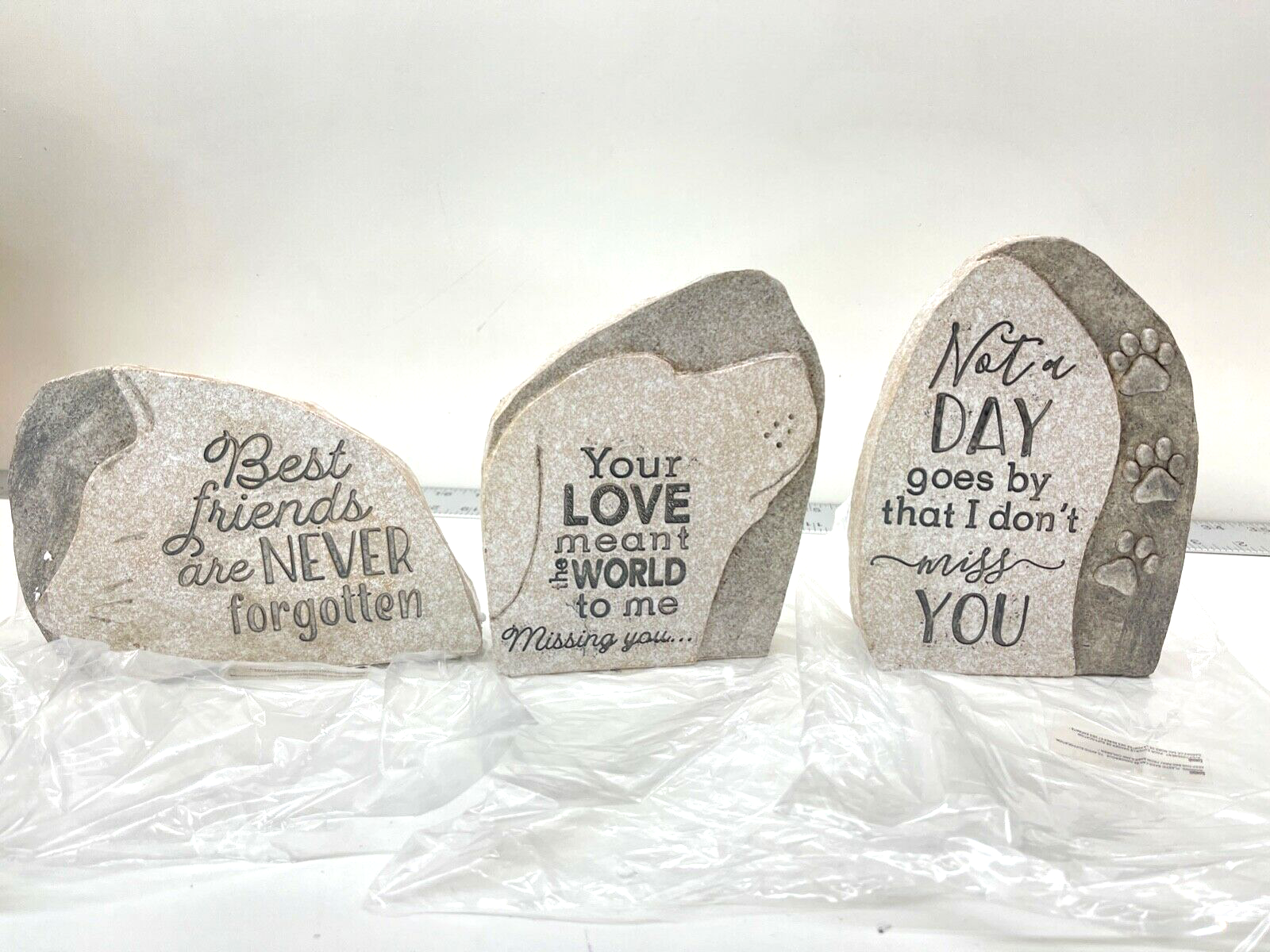 3 Designs Stone Resin GiftCraft Upright Custom Memorial Pet Stones