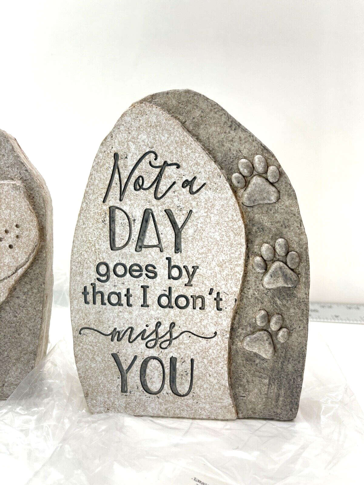 3 Designs Stone Resin GiftCraft Upright Custom Memorial Pet Stones