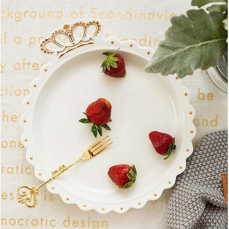 Embossed crown decorative ceramic pizza plate with gold sideline