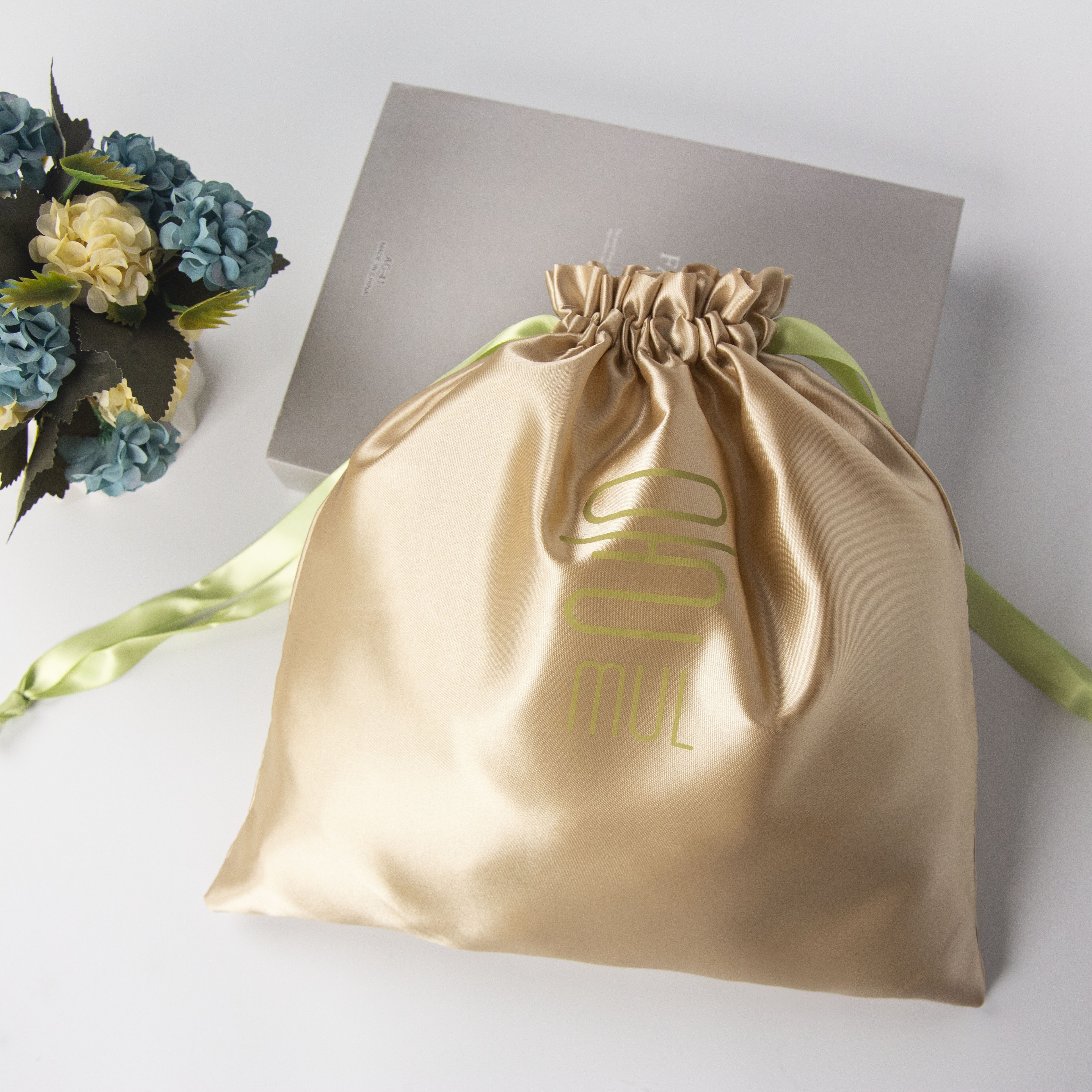 Satin Drawstring Bag Custom Logo Satin Wig Bags With Satin Human Weave Hair Gift Storage Bundle Bag