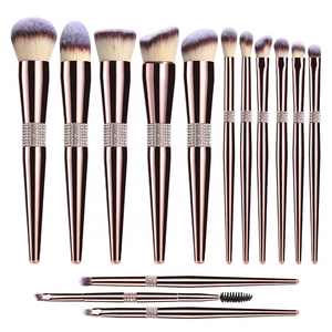 Luxury Bling Glitter Rose Gold Diamond Handle Makeup Brush 14PCS Crystal Handle Custom Logo Foundation Make Up Brushes