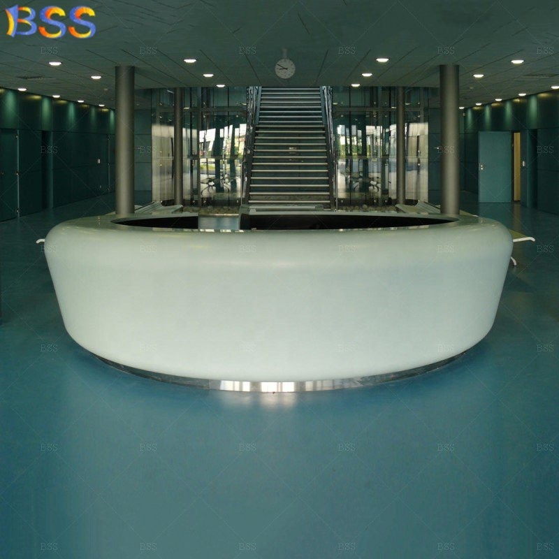 Mall Service Counter Idea Contemporary Luxury Design Thermoformed White Corian Circular Shopping Mall Customer Service Counter