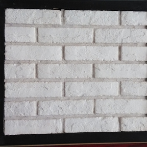 White Faux Brick Veneer for Retaining Wall