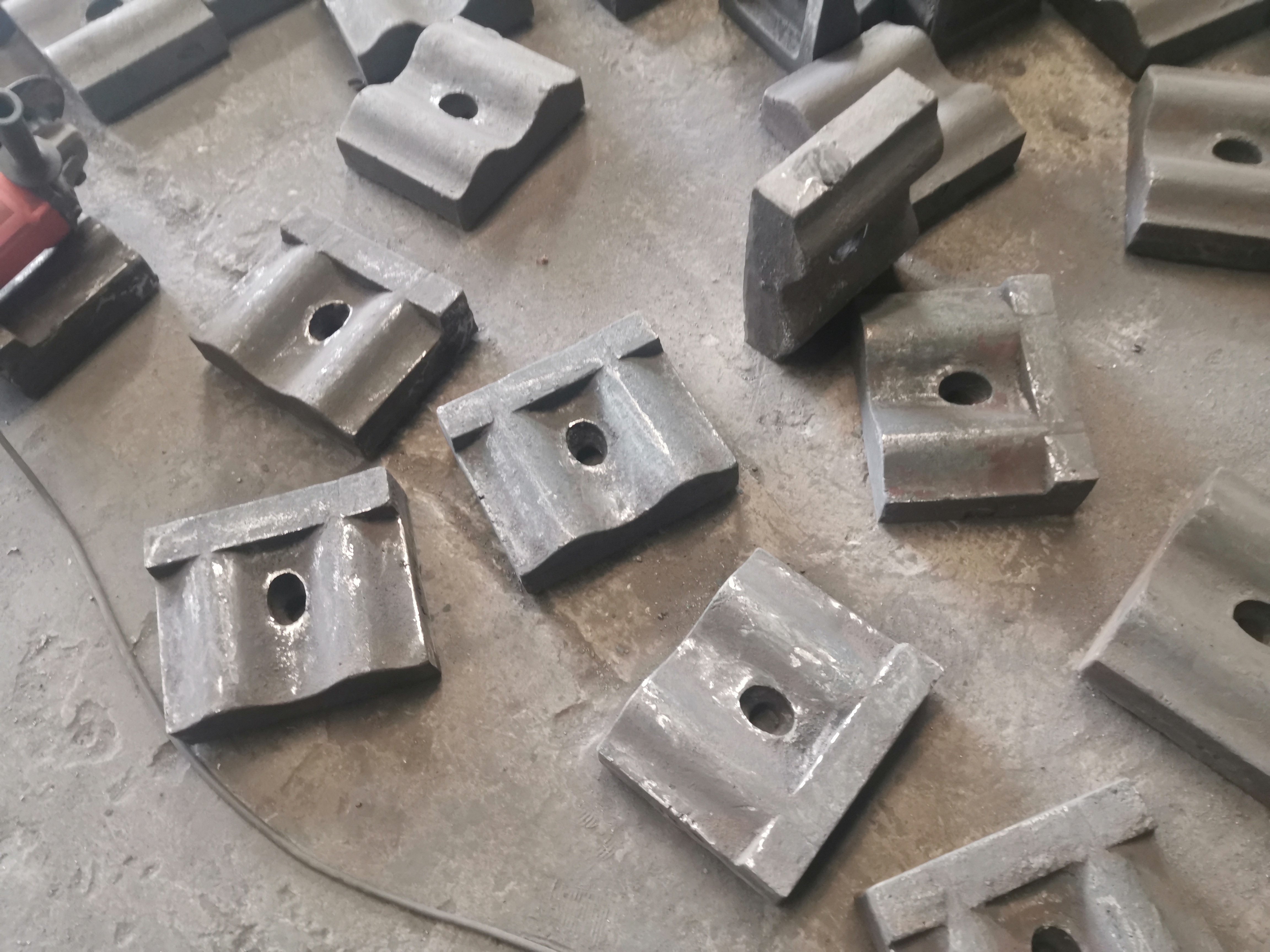 Cement Making Machinery Spare Parts Lining Plate  Of Cementl Mill