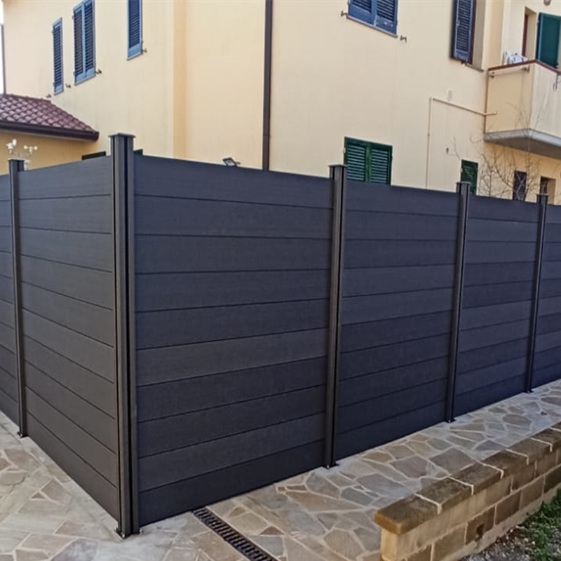 outdoor  co-extrusion fence for garden fence garden  vinyl pvc fence