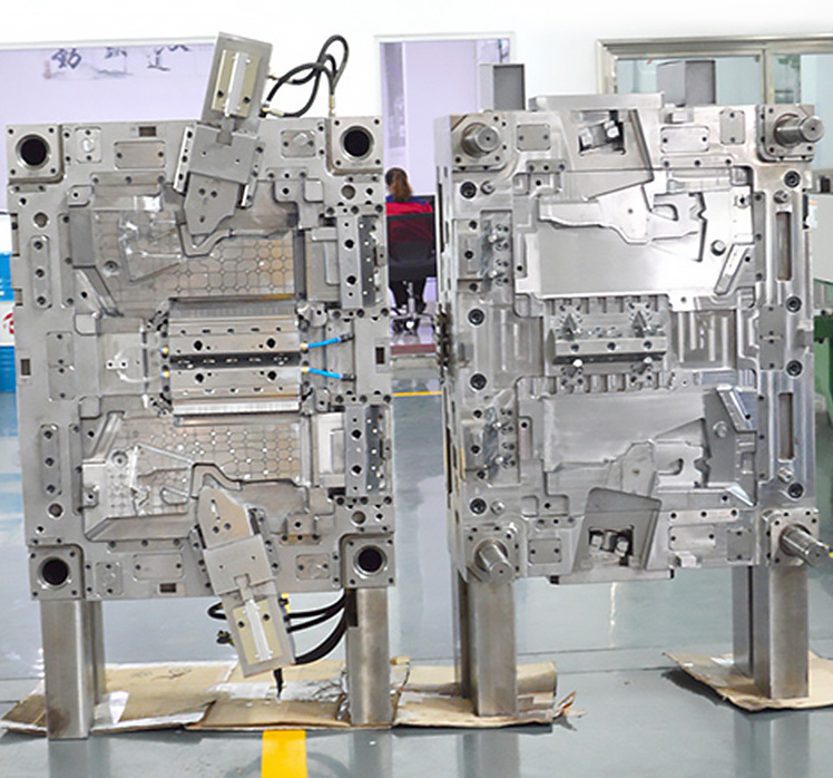 Professional injection mould maker for plastic molding parts