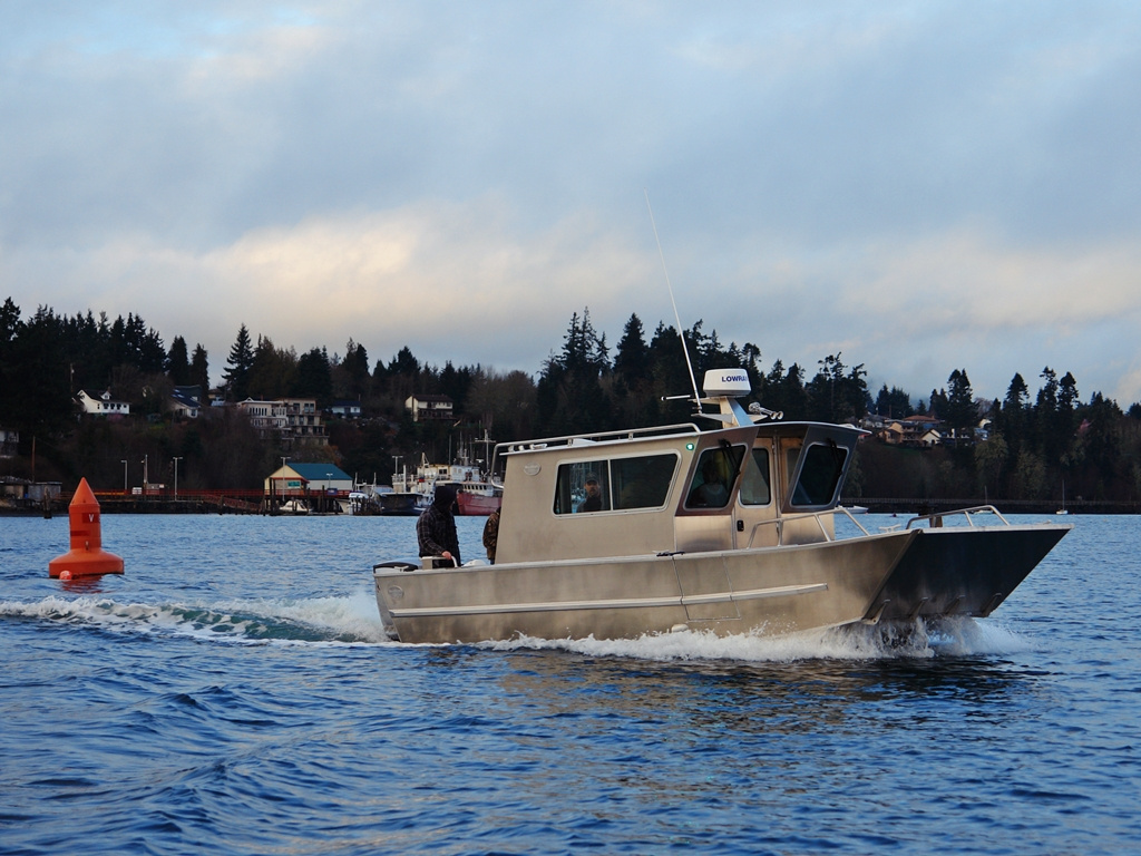 Offshore Mini Aluminum Passenger Landing Craft Cabin Fishing Boat For Sale