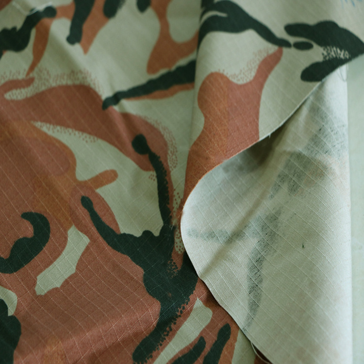 CVC 75/25 ripstop printed red camouflage fabric for Oman BT-288