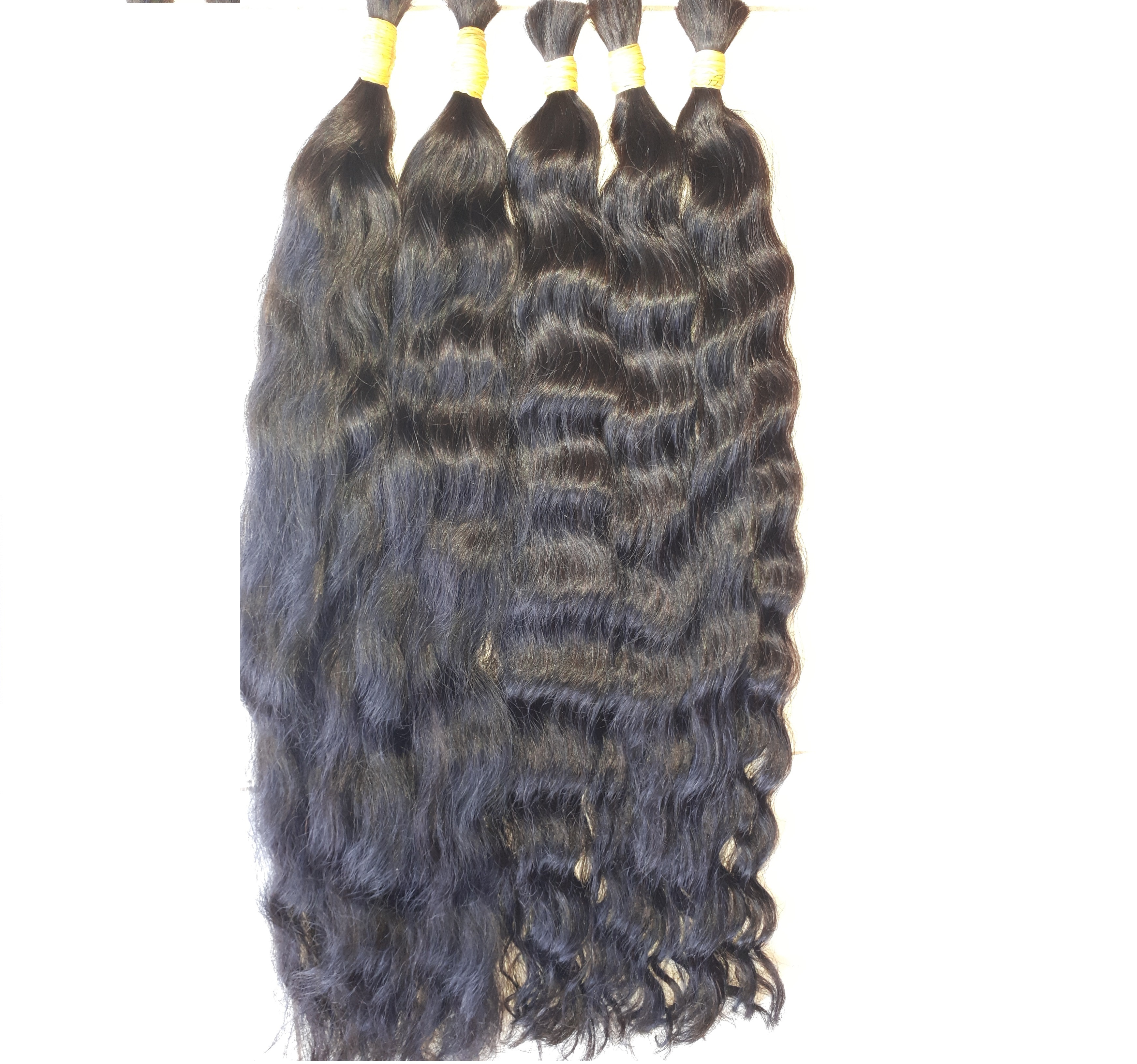 Natural Wavy Raw Cambodian Hair In High Quality And Various Length