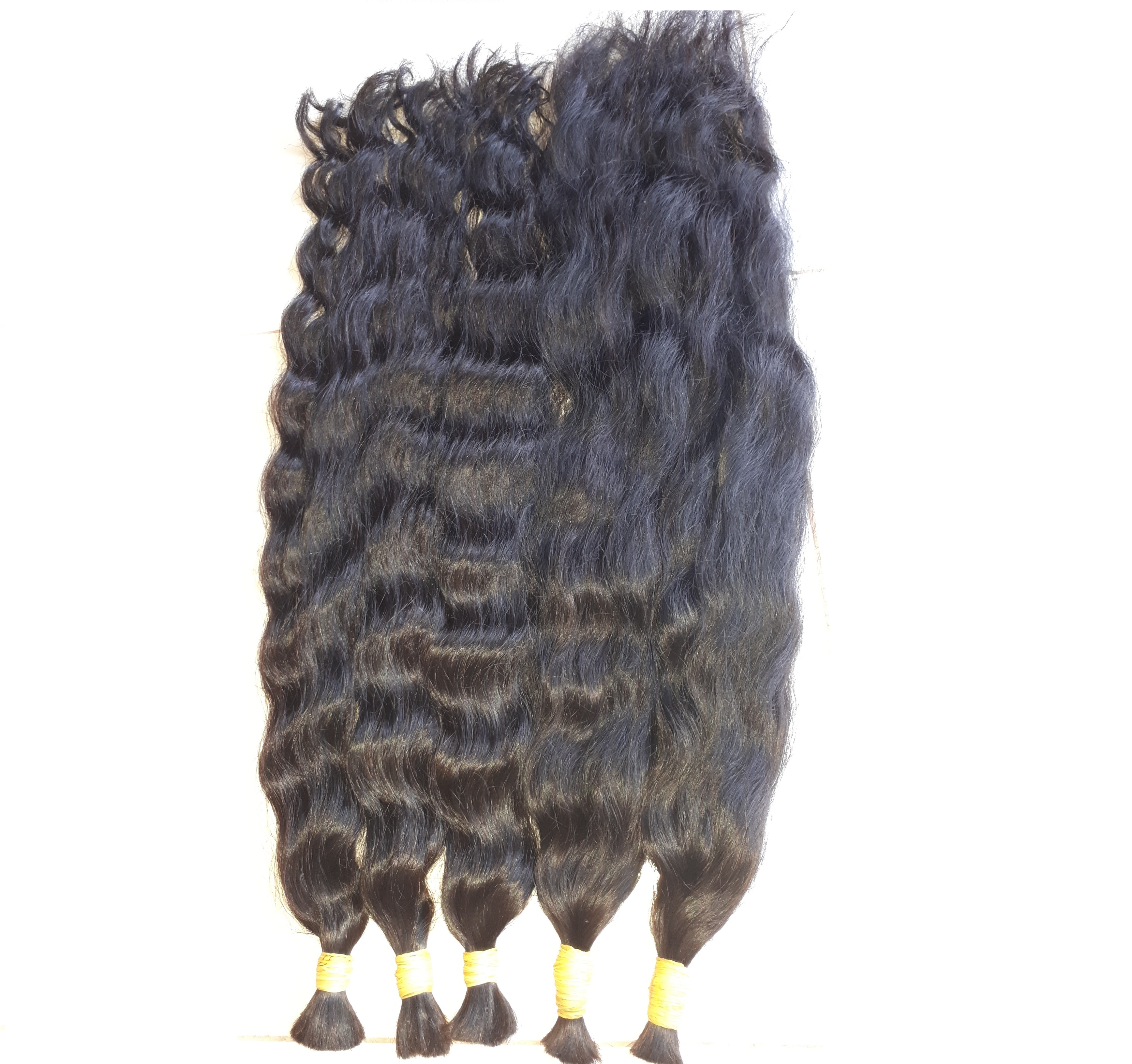 Natural Wavy Raw Cambodian Hair In High Quality And Various Length