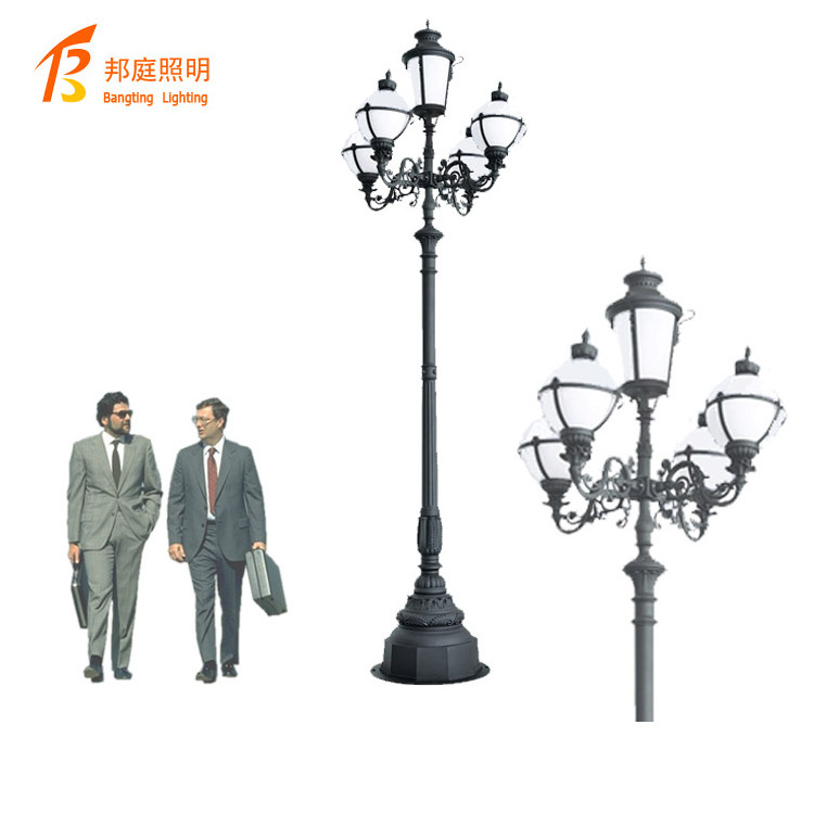 Outdoor Classic European Style Waterproof Led Garden Light Antique Street Light And Poles Aluminum Solar Energy Garden Lamp Post