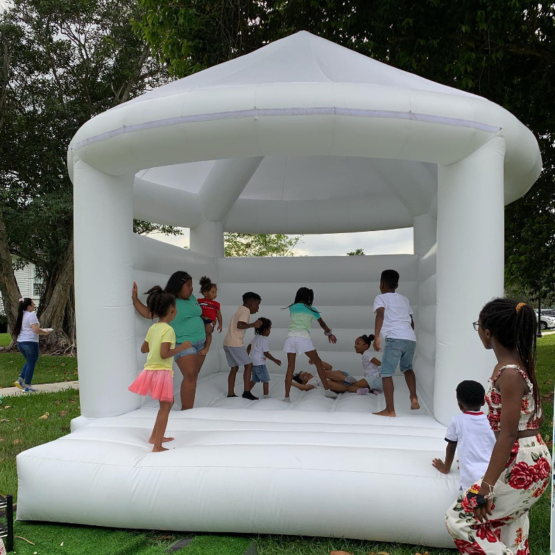 Customized Commercial Adults Kids Inflatable White Wedding Bouncy Castle Inflatable Bounce House With Top Cover For Sale