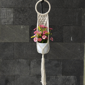 Affordable 100% Handmade Home Decoration Plant Hanger Macrame Plant Hanger for Garden Decoration