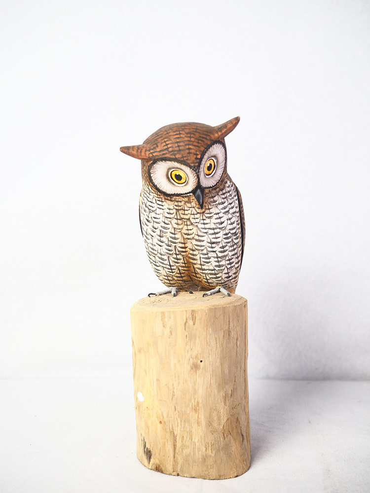 Wooden Craft Horned Owl Handicrafts, Wood Animal Figurine Outdoor Decoration , Bird Craft Garden Ornament