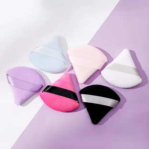 BUEYA Skin-Friendly for Easy Handling custom logo Triangle Powder Puff flocking Soft Velour Makeup Puffs for Face Powder