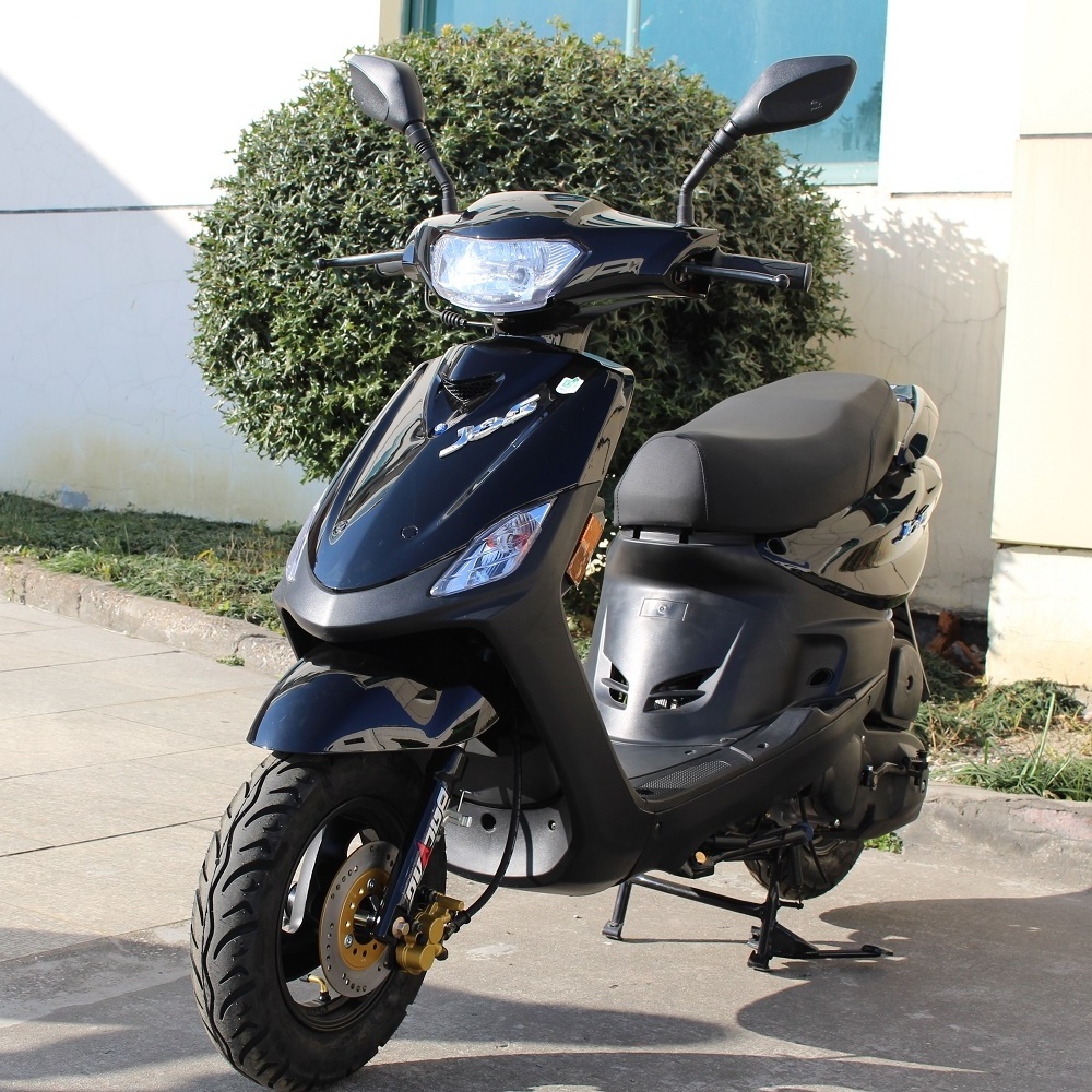 classic design whole sale New design single cylinder air-cooled 4-stroke gas scooter 110cc