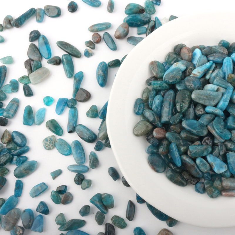 Wholesale gemstone gravel crystals natural apatite quartz chips for home decoration