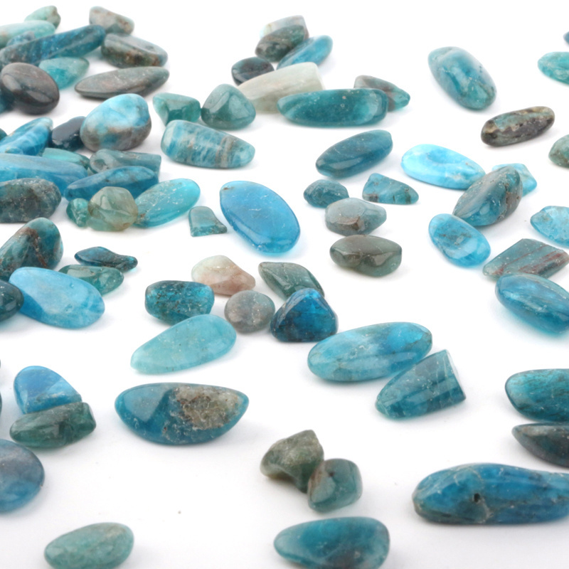 Wholesale gemstone gravel crystals natural apatite quartz chips for home decoration