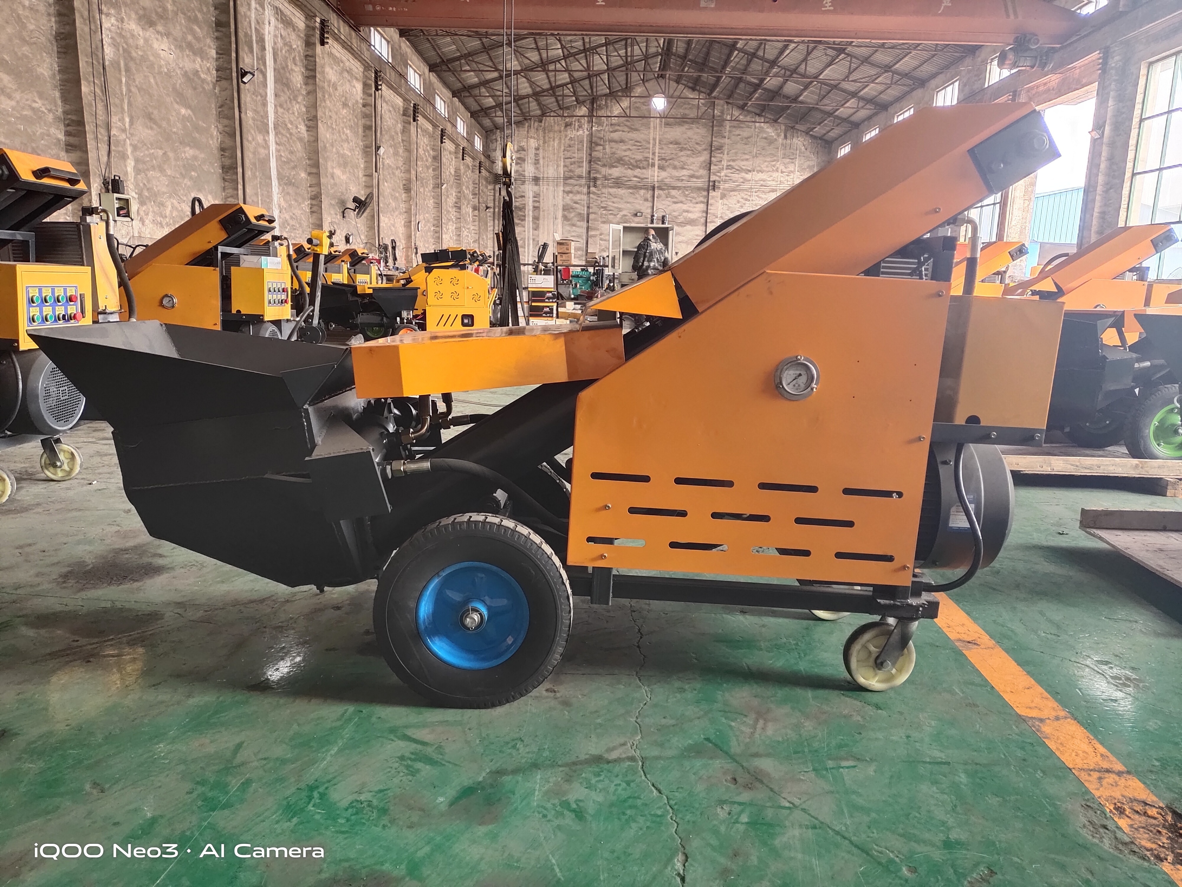 Low price 15kw mobile trailer electric diesel concrete pump machine for sale screw pump for concrete