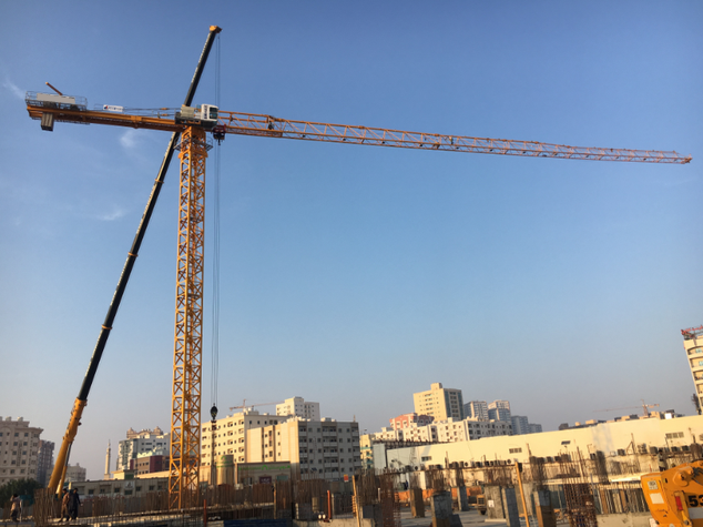 China Brand  Flat-top 600 Ton Tower Crane XGT4300-200S For Sale