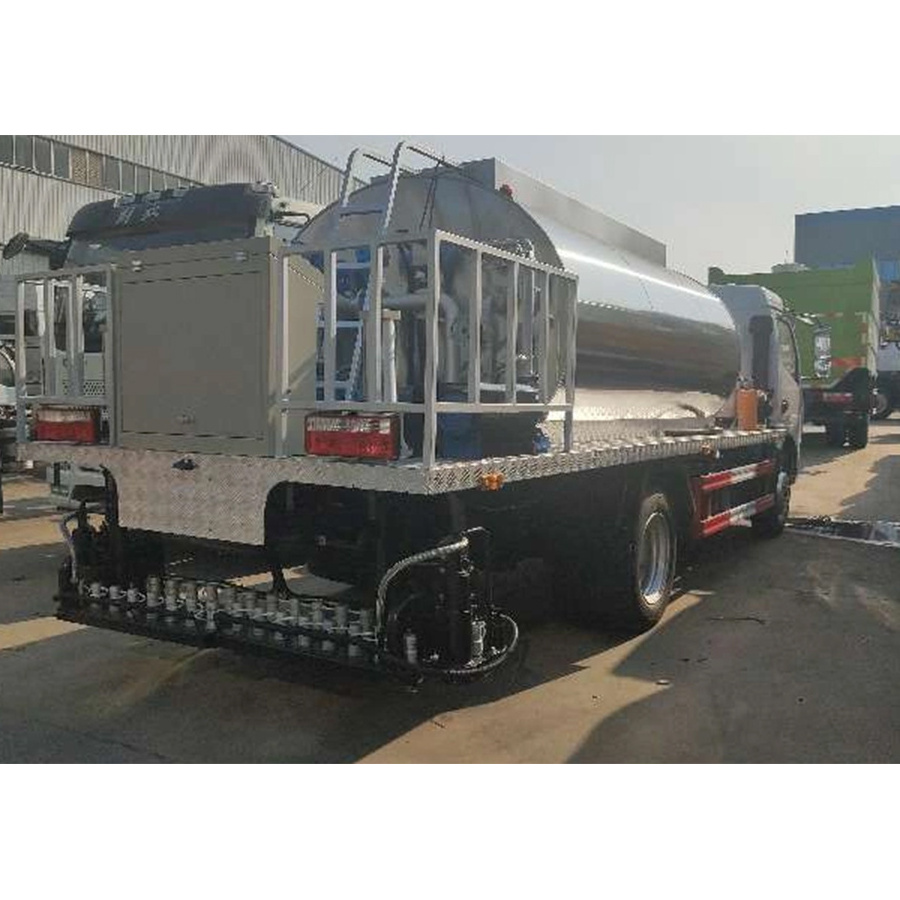 Hot Selling 6000L 6T 6cbm Road Asphalt Sprayer Bitumen Truck 6m3 Asphalt Distributor for hot sale