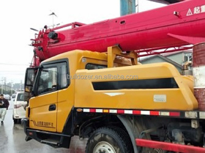 STC500E 50ton 61m telescopic towable trailer truck mounted crane