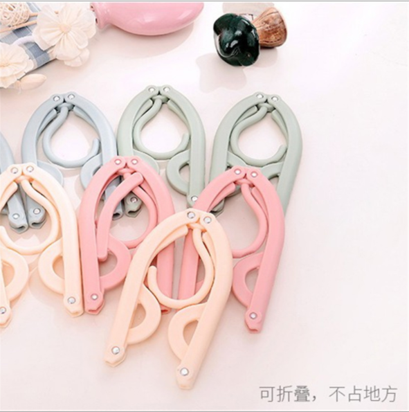 Folded Hanger Plastic Hook Fold Hanger Clothes Laundry Product Travel Space Saving Wardrobe Fordable  Hanger