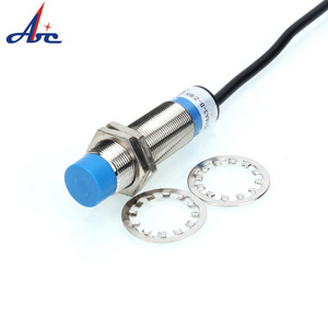 Conductive type sensor ifm proximity sensor M18*1 screen shield type NPN NC dc 12-24V