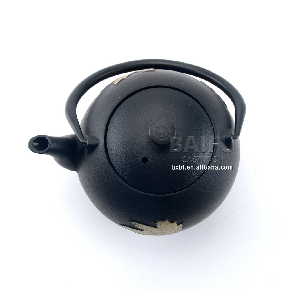 Gold Leaf Design 1 L Teapot Cast Iron Japanese Tetsubin tea kettle with Infuser for Loose Leaf Tea Enameled Interior tea pot