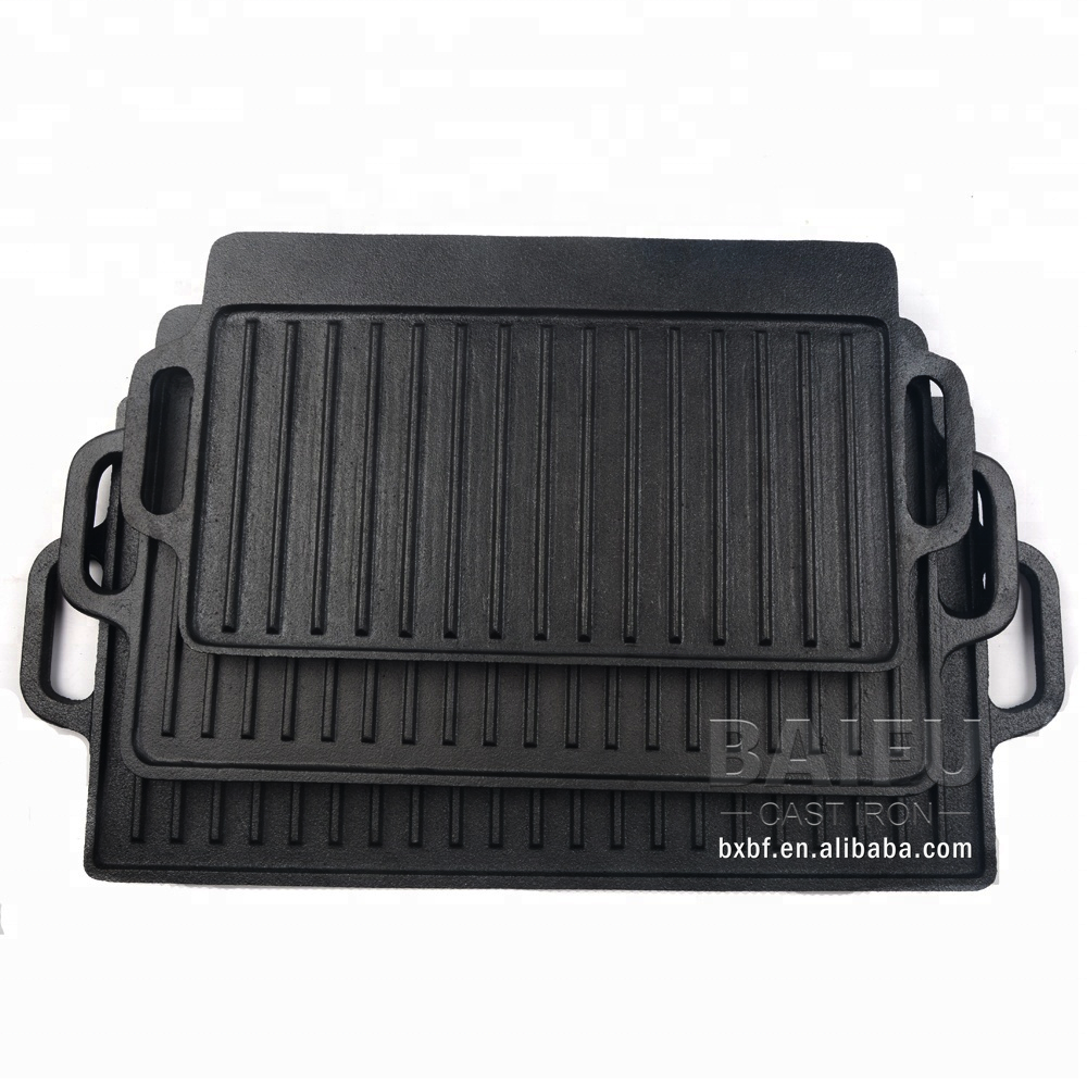 Factory Direct hot Pre-Seasoned Cast Iron Reversible Grill Griddle Pan Square Grill Plate Griddle Plate Grill Pan with Double Helper