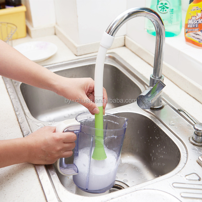 Kitchen Multi-purpose Faucet Clean Brush Fruit and Vegetable Brush 360 Degrees Can Rotate Kitchen Cleaning Tools