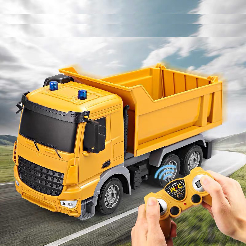 RC Car  Remote Control 1: 24 2.4G 6CH RC Dump Truck with Light Construction Toy Vehicle Battery Operated  Kids Electric Toy Cars