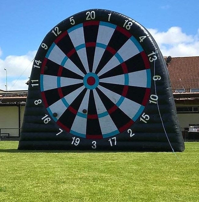 Custom Outdoor Exciting Inflatable Soccer Darts Board Inflatable Game with Inflatable Balls for Sport Game Castle EN71/CE/TUV