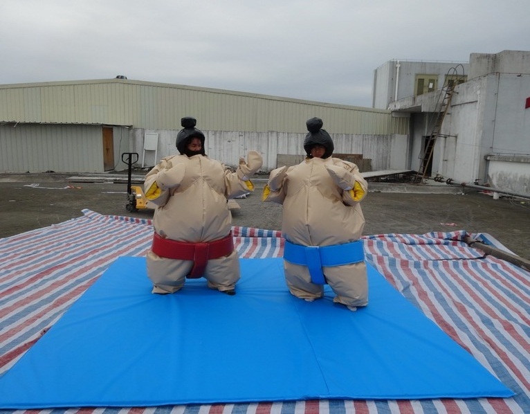 inflatable sumo wrestler costume inflatable sumo wrestling suits sumo suits for kids and adults use