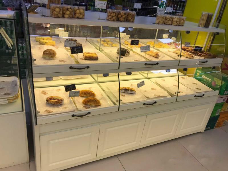 Customized Bread Cabinet Cake Bread Stand Bread Store Bakery Rack Bakery Display Cake Display Case