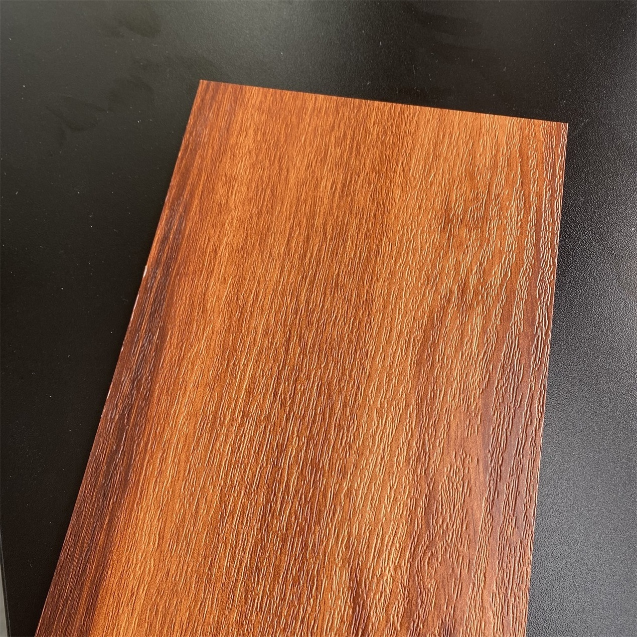 Wooden Peel and Stick Making Machine Kitchens Tiles for Home PVC UV Modern Indoor Waterproof Vinyl Flooring