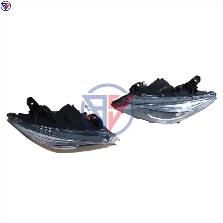 Hot auto parts Mercedes Benz W117 is suitable for CLA200 CLA220 CLA250 original headlights 12-15 year CLA headlights