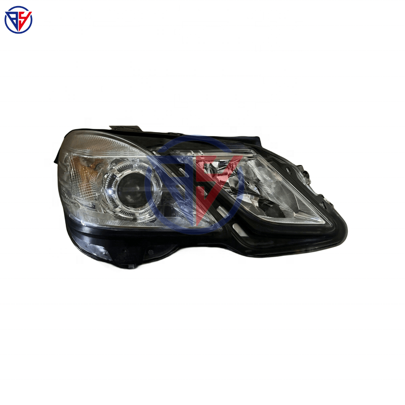 The Mercedes-Benz W212 is suitable for the headlights of the Mercedes-Benz E250 E300 E350 E400 original headlights