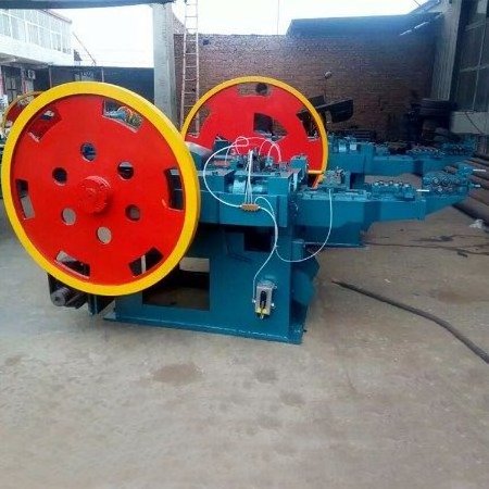 China low price automatic steel iron screw roofing concrete high speed wire nail making machine