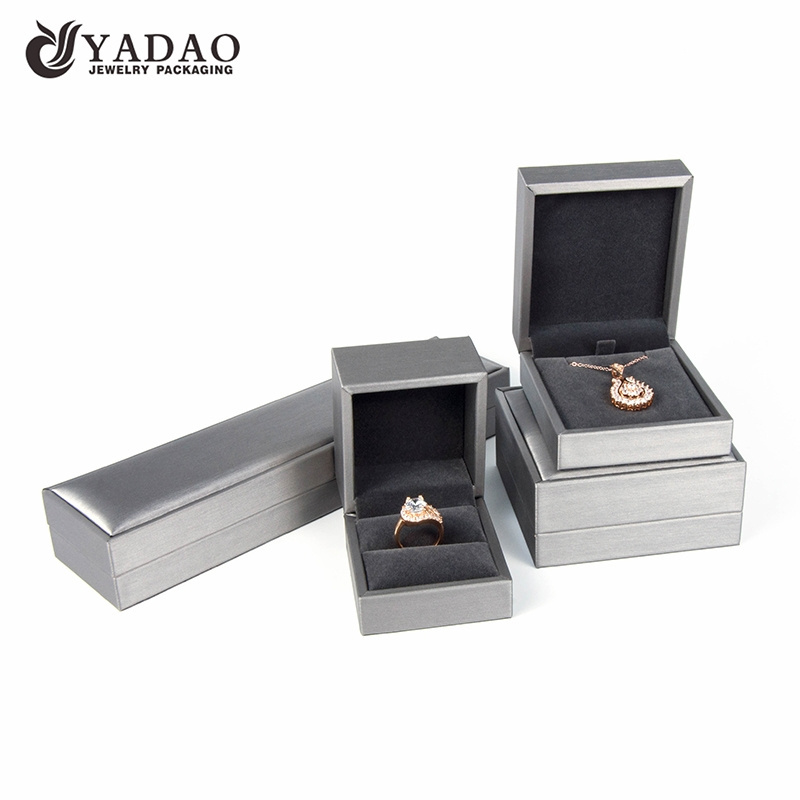 Yadao Exquisite Leather Jewellery Box Set Custom Logo Plastic Earring Bangle Bracelet Necklace Luxury Jewelry Box