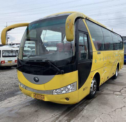 Comfortable Large Space Used Yutong 35 Seats Car Used Coach Buses