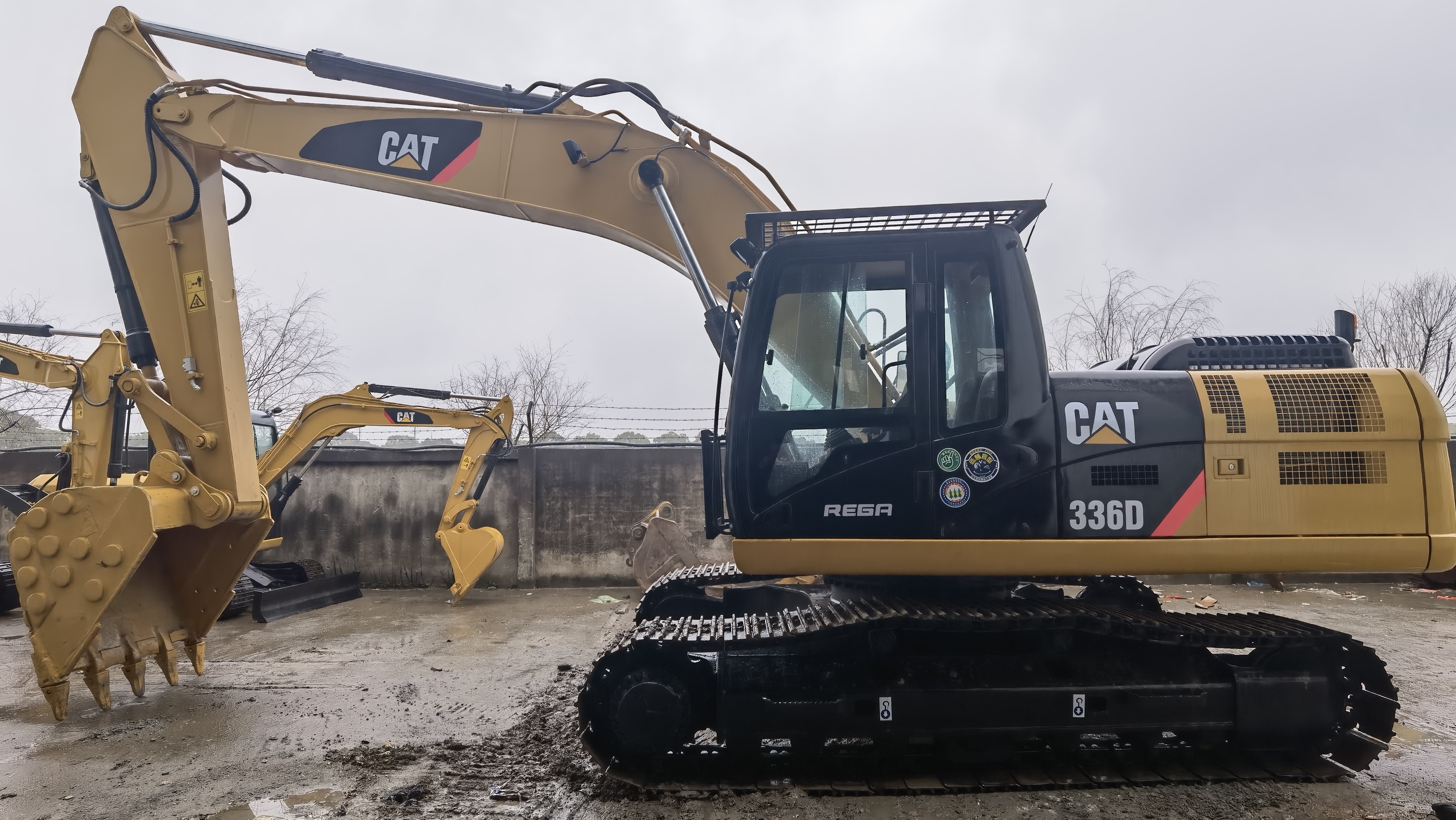 Japan made 36 ton crawl erexcavator Caterpillar 336D CE EPA engine CAT 336D tracked shovel on stock CAT 336D