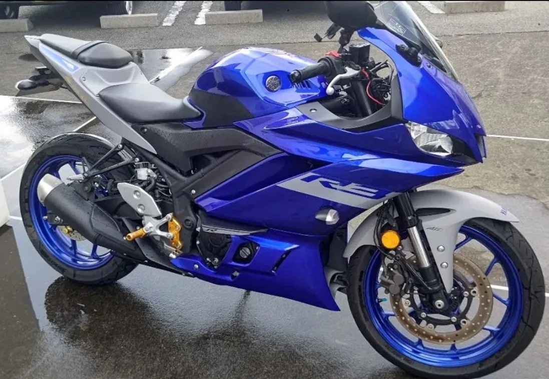 SALES OFFER NEW 6 SPEED 2022/2023 YAMAHAS YZFR1M SPORTBIKE 998cc NEW MOTORCYCLES