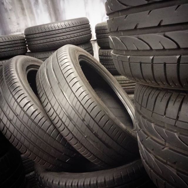 Second Hand Tyres / Perfect Used Car Tyres In Bulk With Competitive Price for sale in bulk