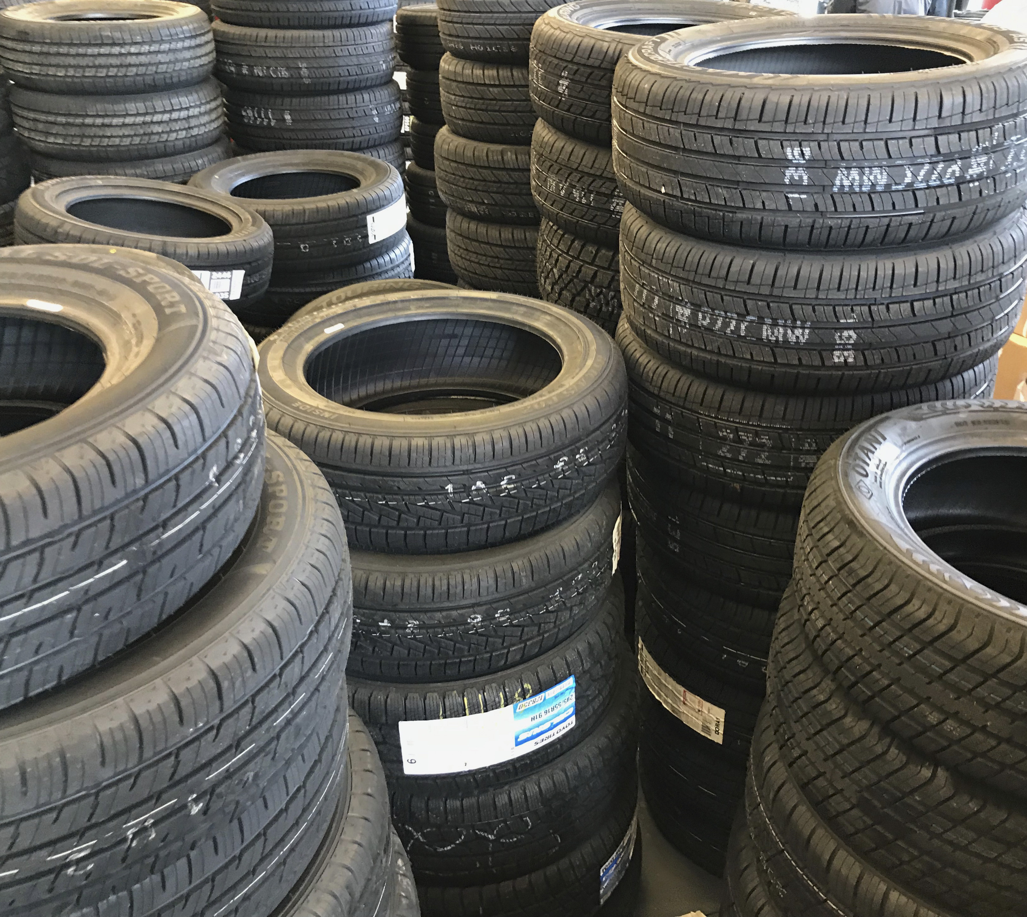 Used Secondhand Tyres, Perfect Used Car Tires Pilot Super Sport (PSS) Tires - 295/35/20 & 25