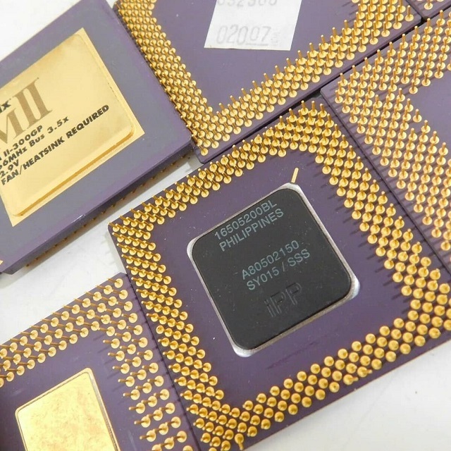 Hot Selling Price Of CPU Processor Scrap Gold Recovery Ceramic CPU Scrap In Bulk Quantity