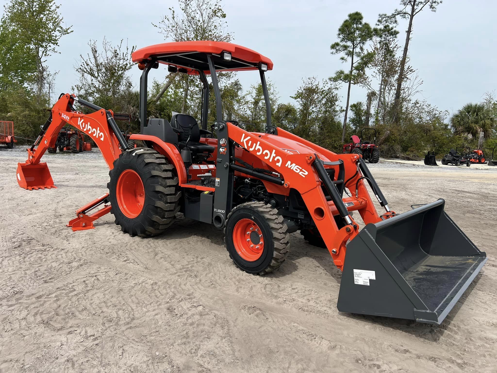 KUBOTA M62 Tractor TLB front loader and BACKHOE for sale