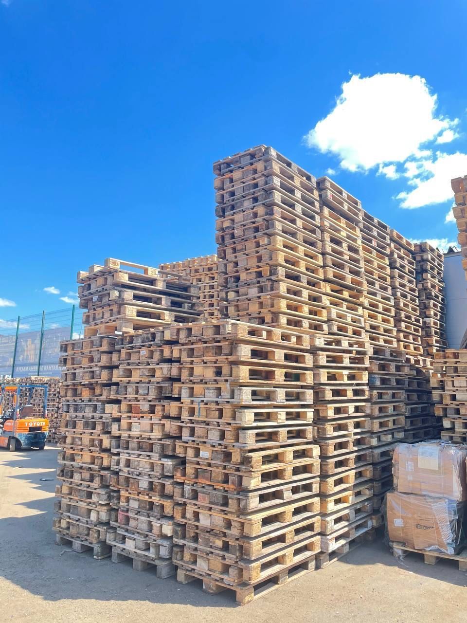 Wood Pallet Cheap Price from Europe - Wood Pallet - Wooden Pallet for Transport size 1200*1000*150mmp for sale